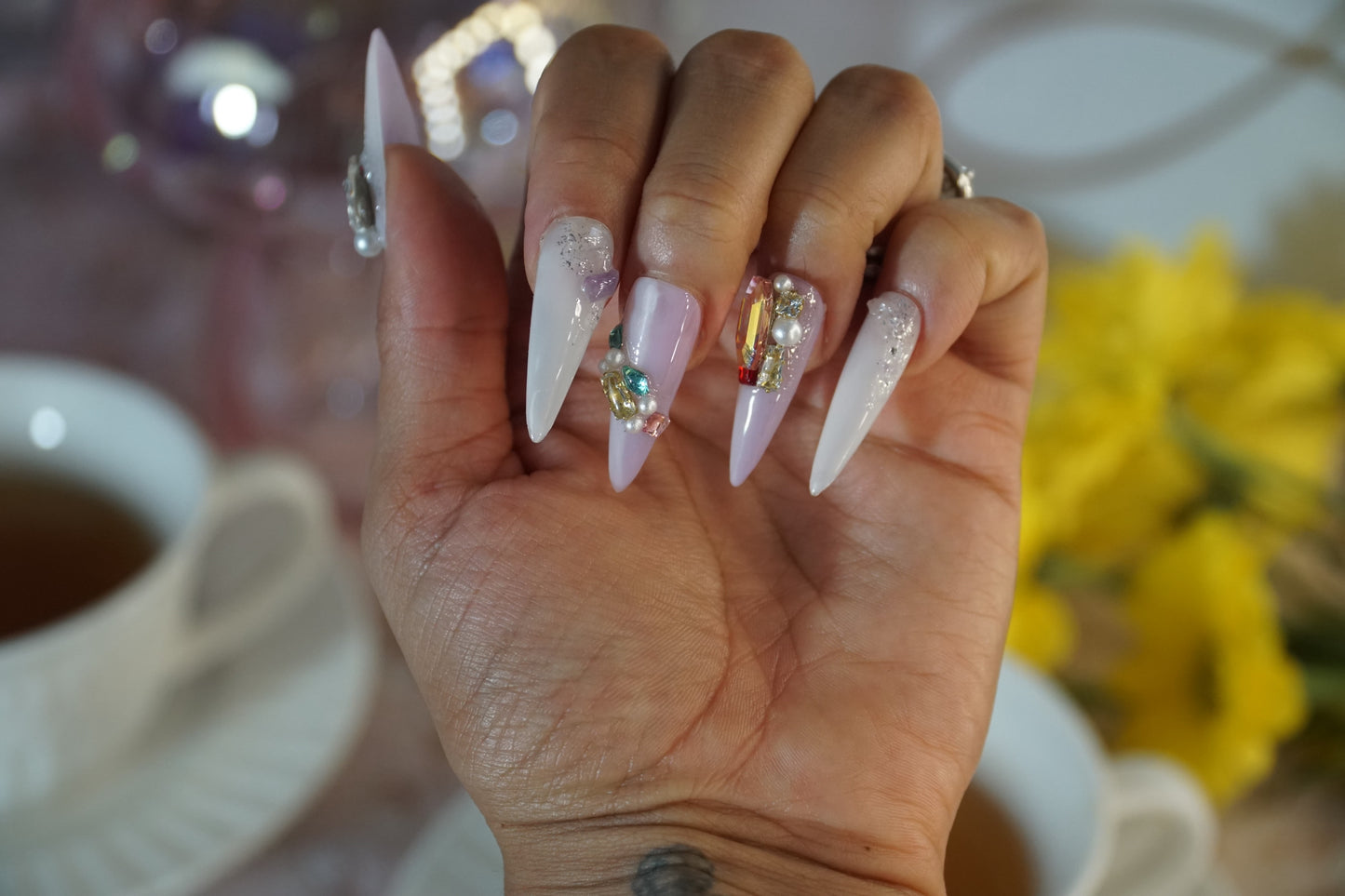 “Royalty” Press On Nails