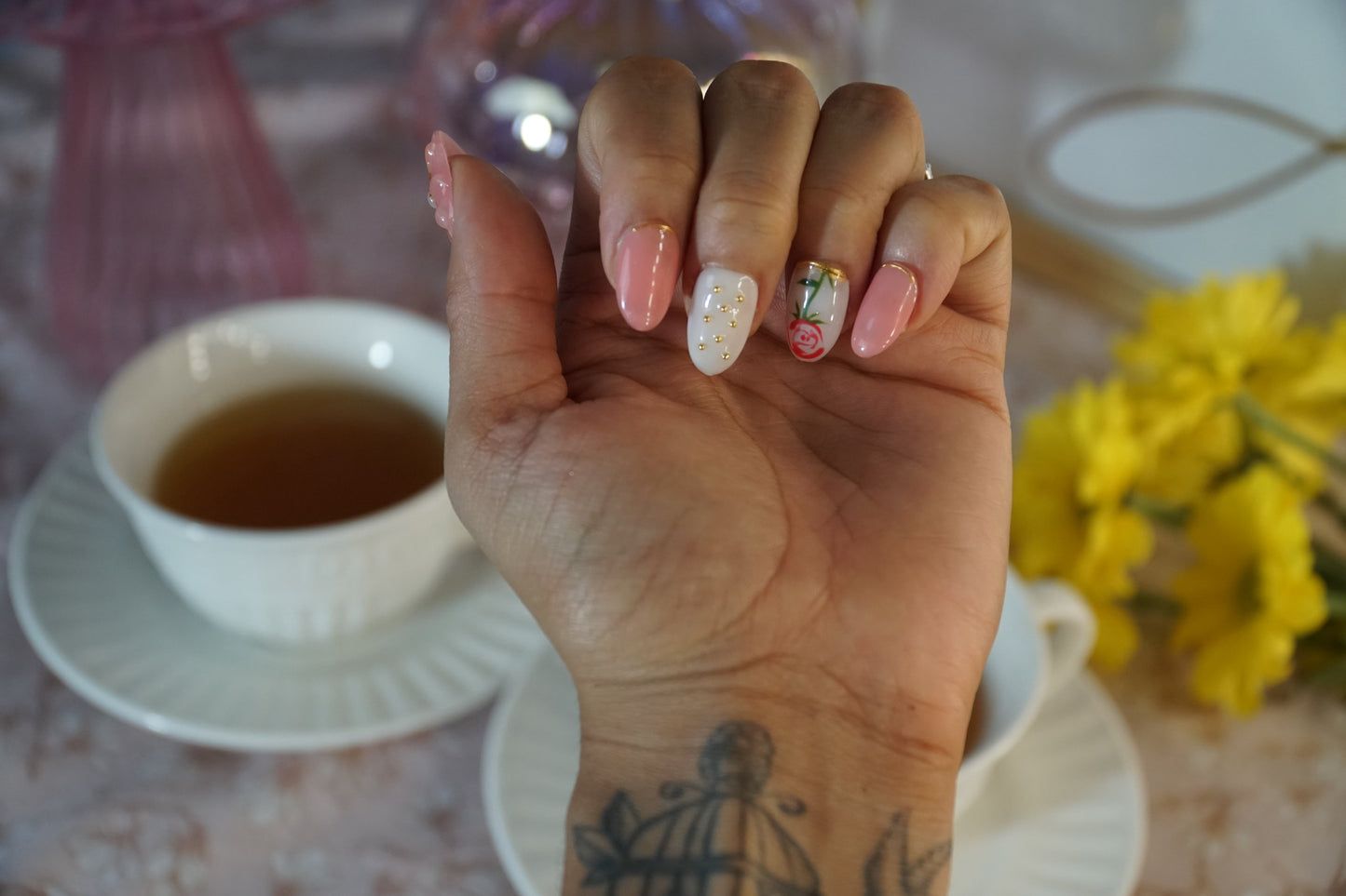 “Dainty” Press On Nails