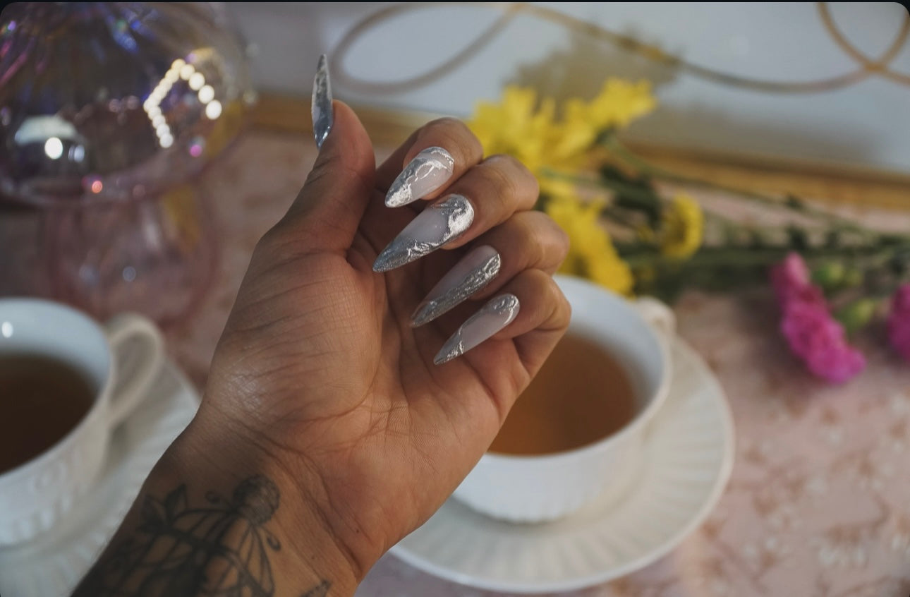 “Chrome Claws” Press On Nails