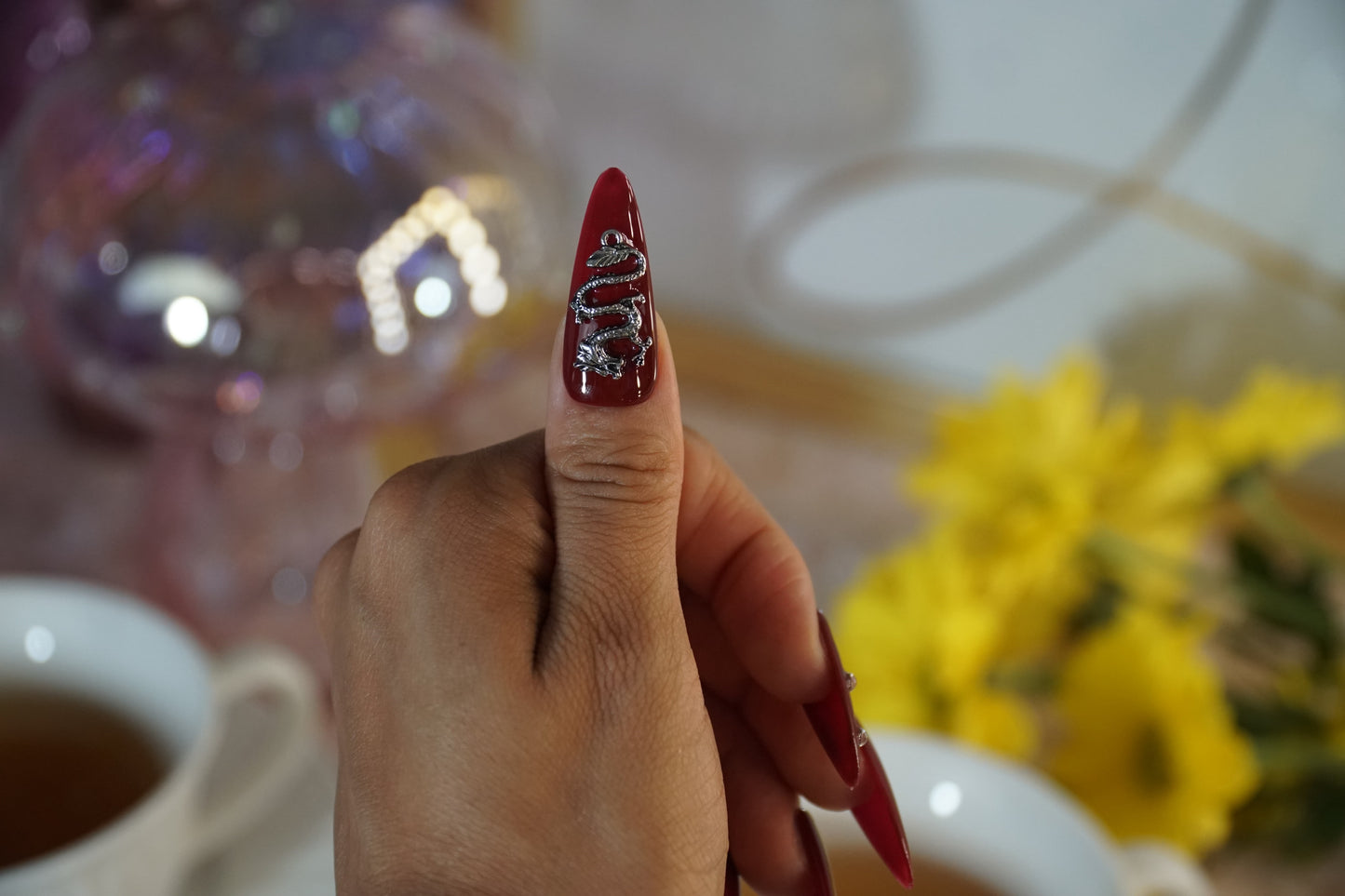 “Dragon’s Blood” Press On Nails