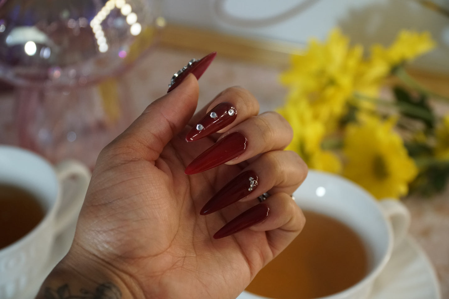 “Dragon’s Blood” Press On Nails