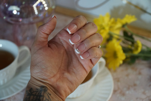 “Old Money” Press On Nails